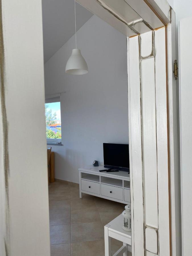Jagačić apartments  Peroj Bagian luar foto